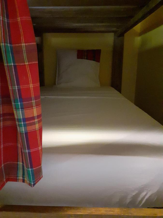 Martinique Hostel Sainte-Luce Ngoại thất bức ảnh